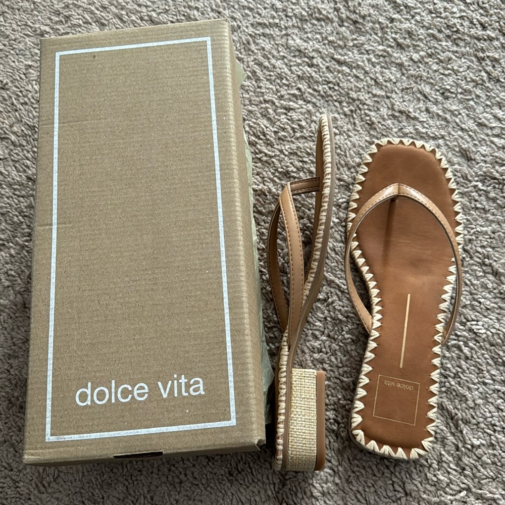 Dolce Vita Sandals 9.5 Barty Blush Stella